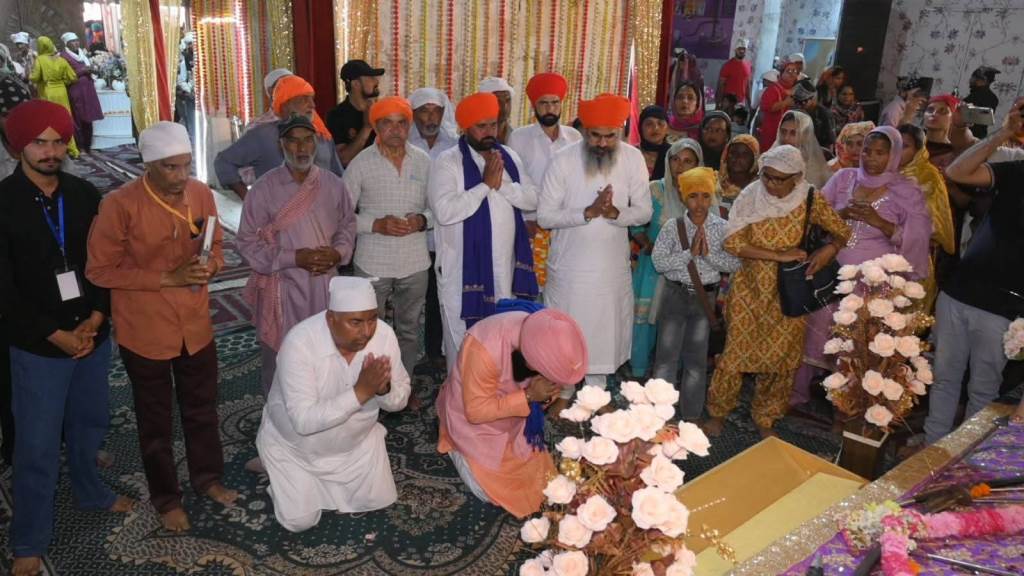 Punjab SC Commission Chairman pays obeisance at Sri Khuralgarh Sahib on the auspicious occasion of Baisakhi